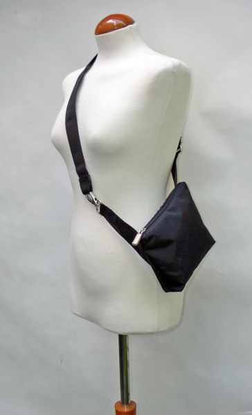Preview: Gürteltasche schwarz