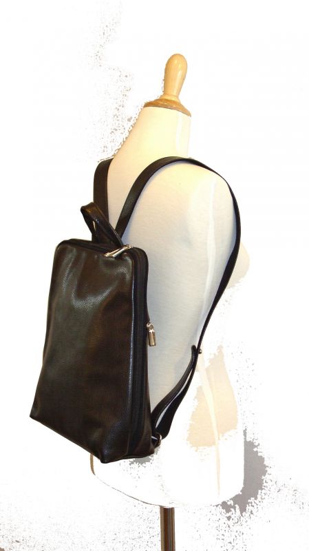 CARO RR 3 | City-Rucksack DinA4